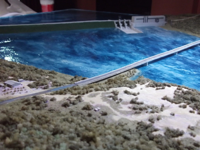 Maquete de recuperação de área mineradora.